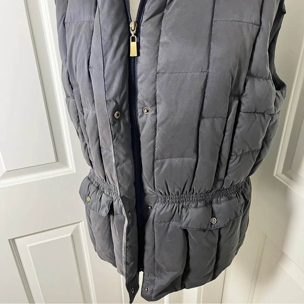 Junge Down-Filled Waisted Body Warmer Gilet w/ Hood & Multiple Pockets, Size 16 - Picture 7 of 16